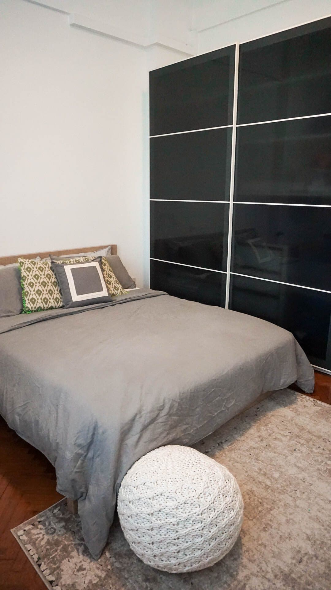 Oxley Road - LARGE ROOM 2