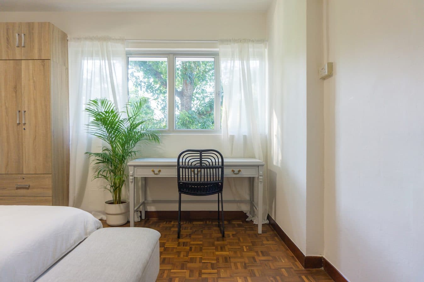 Spottiswoode Park – Artsy - Standard Room A 2