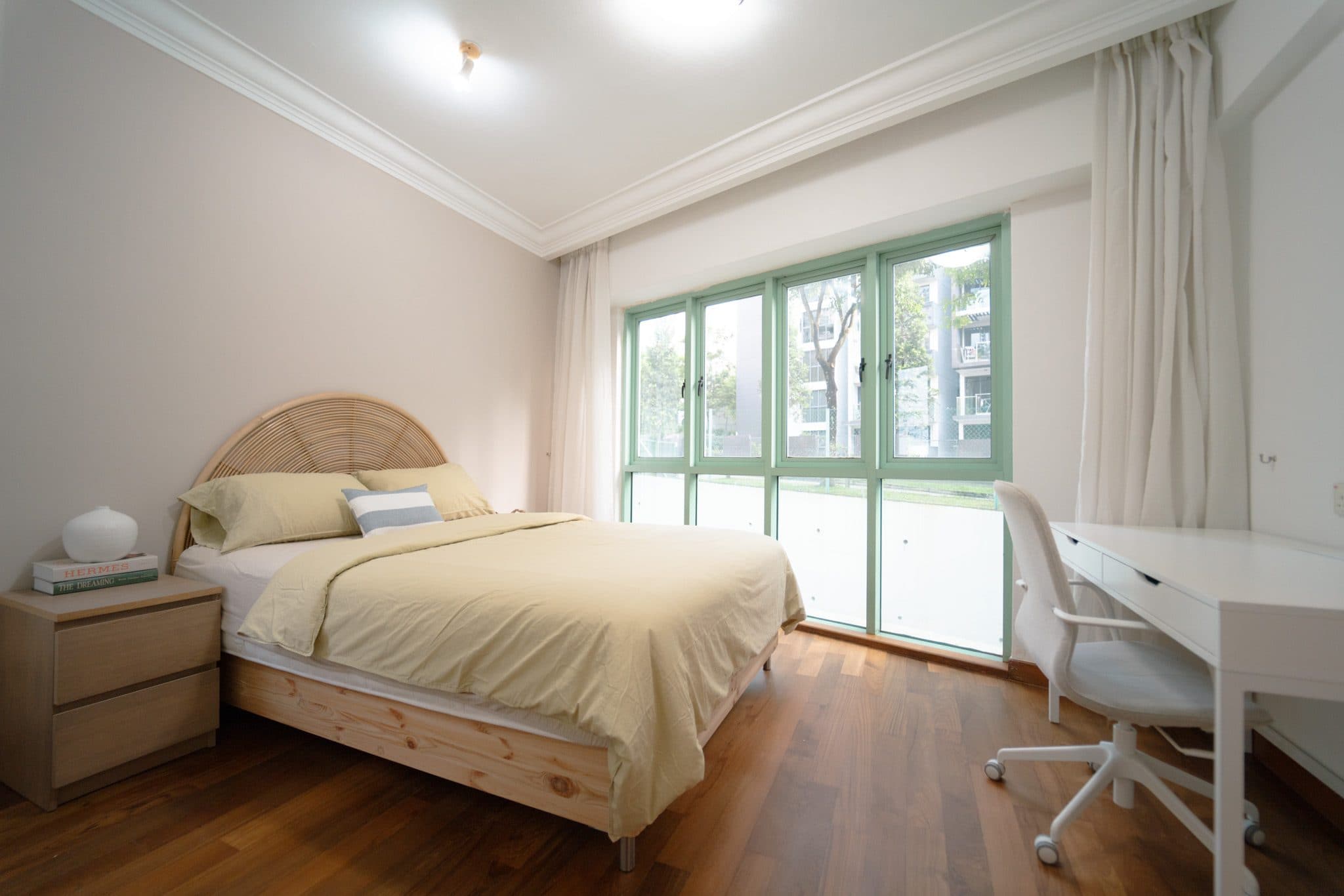 Sophia Crest – Contemporary - Deluxe Room 2