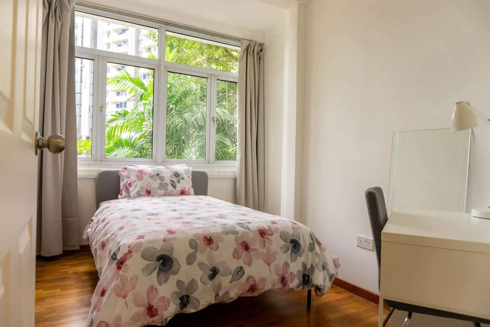3 Holland Park – Coastal - Standard Room A 4