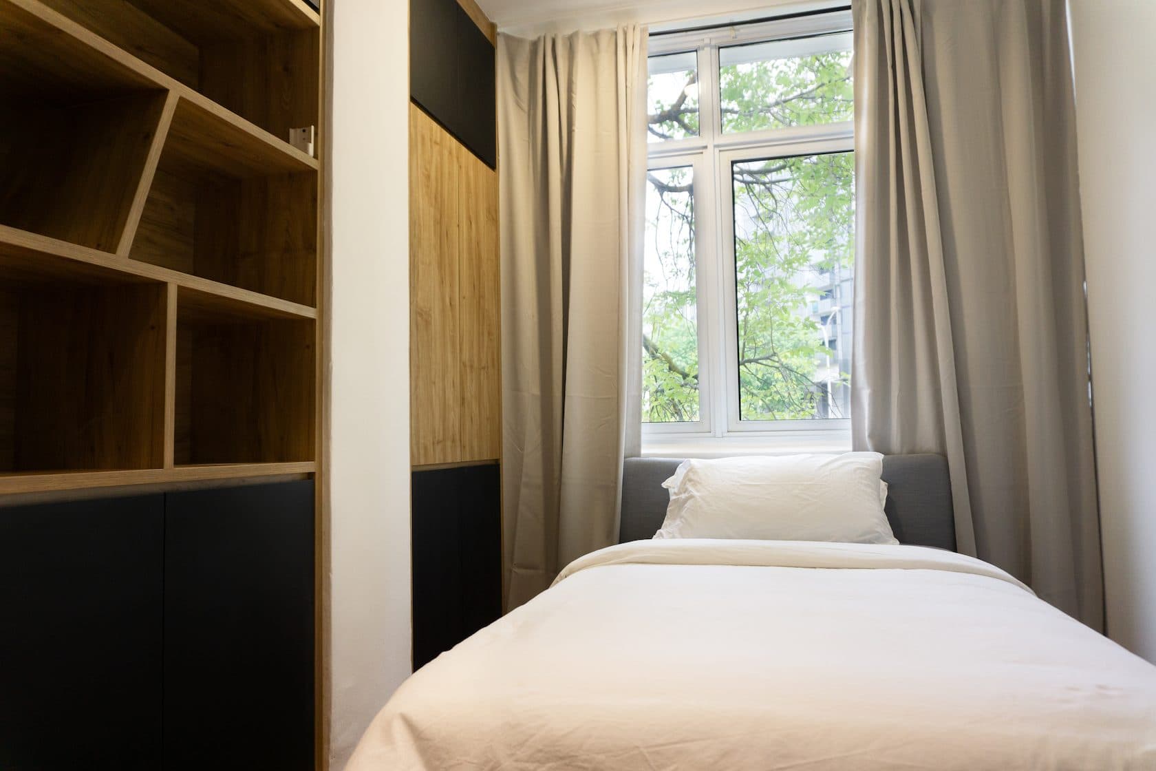 3 Holland Park – Coastal - Standard Room B 2