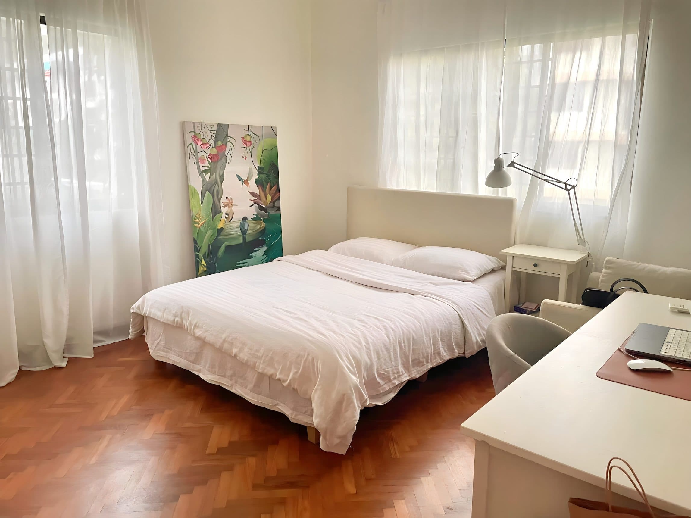 Hertford Mansions - Large Deluxe Room