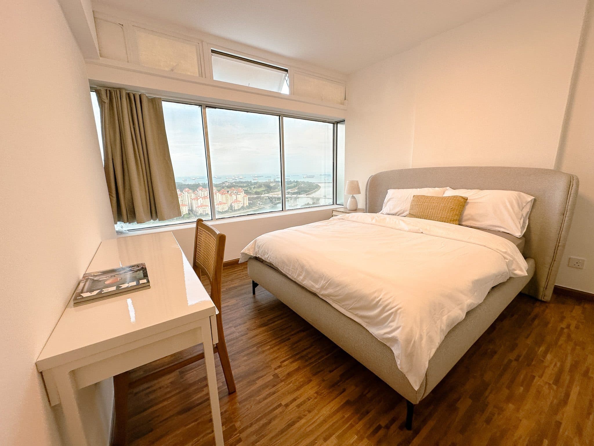The Plaza – Grand Skyline - DELUXE ROOM