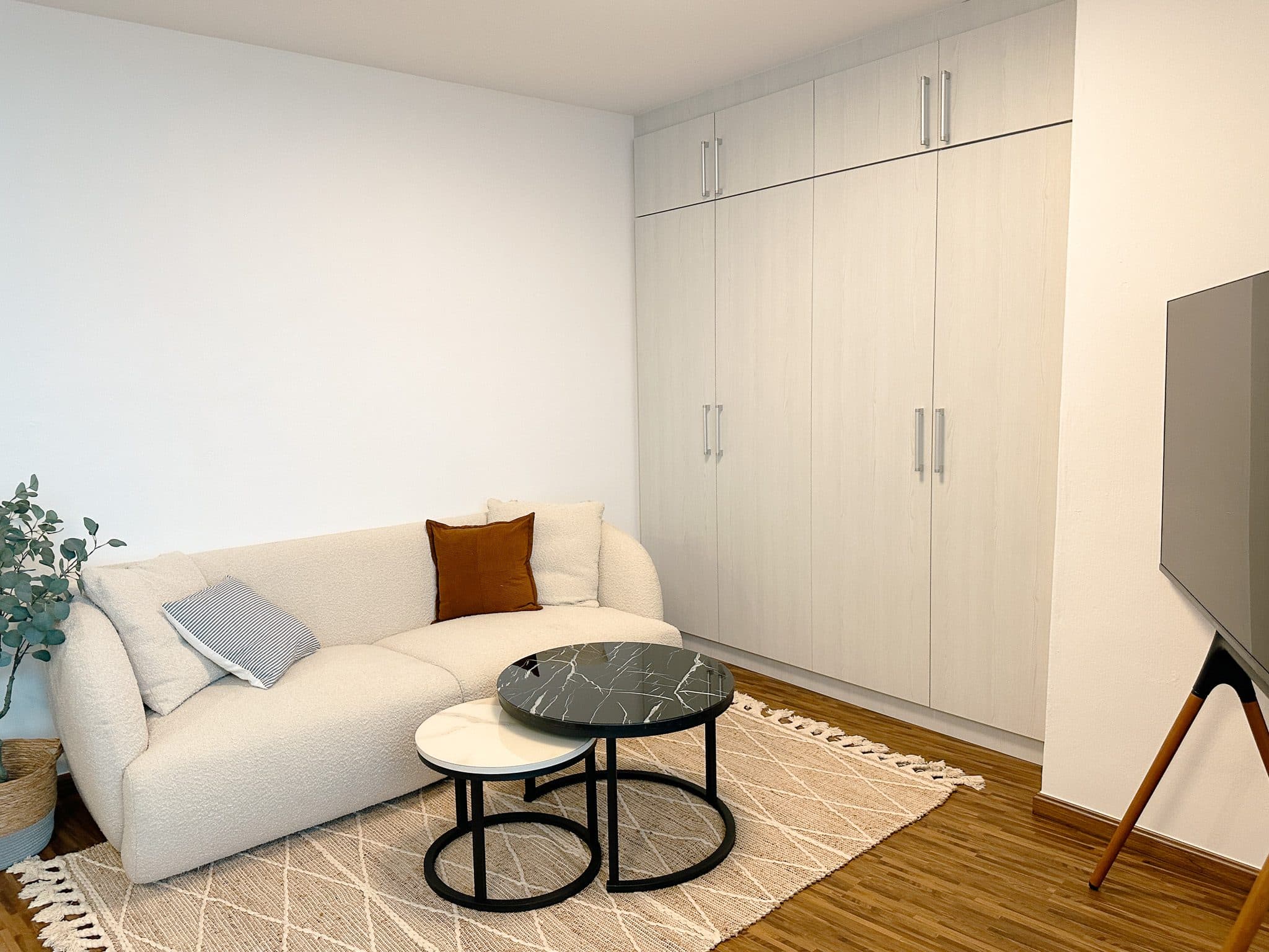The Plaza – Grand Skyline - EXECUTIVE SUITE 2