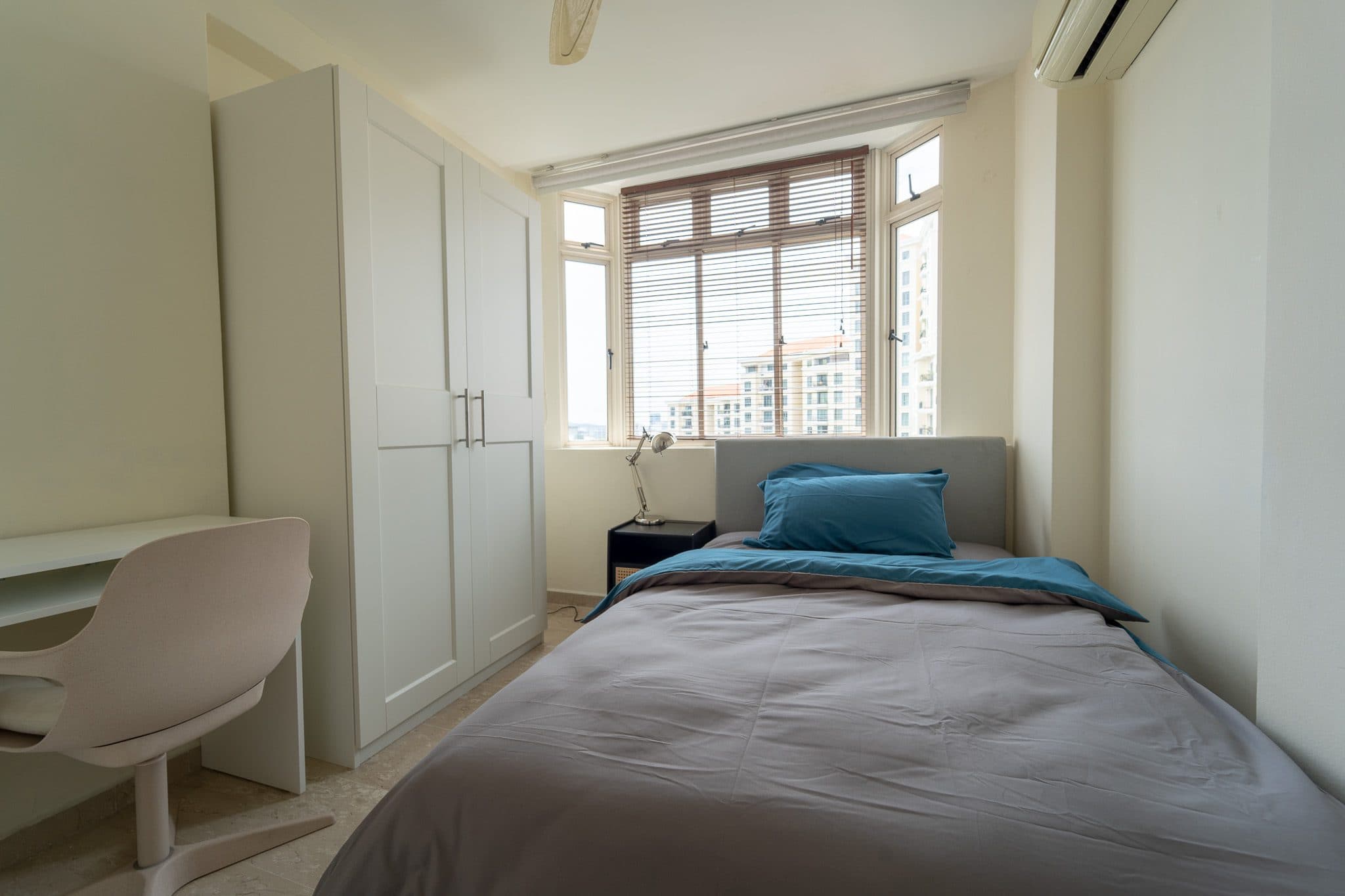 Langston Ville – Urban Modern Penthouse - STANDARD ROOM 2