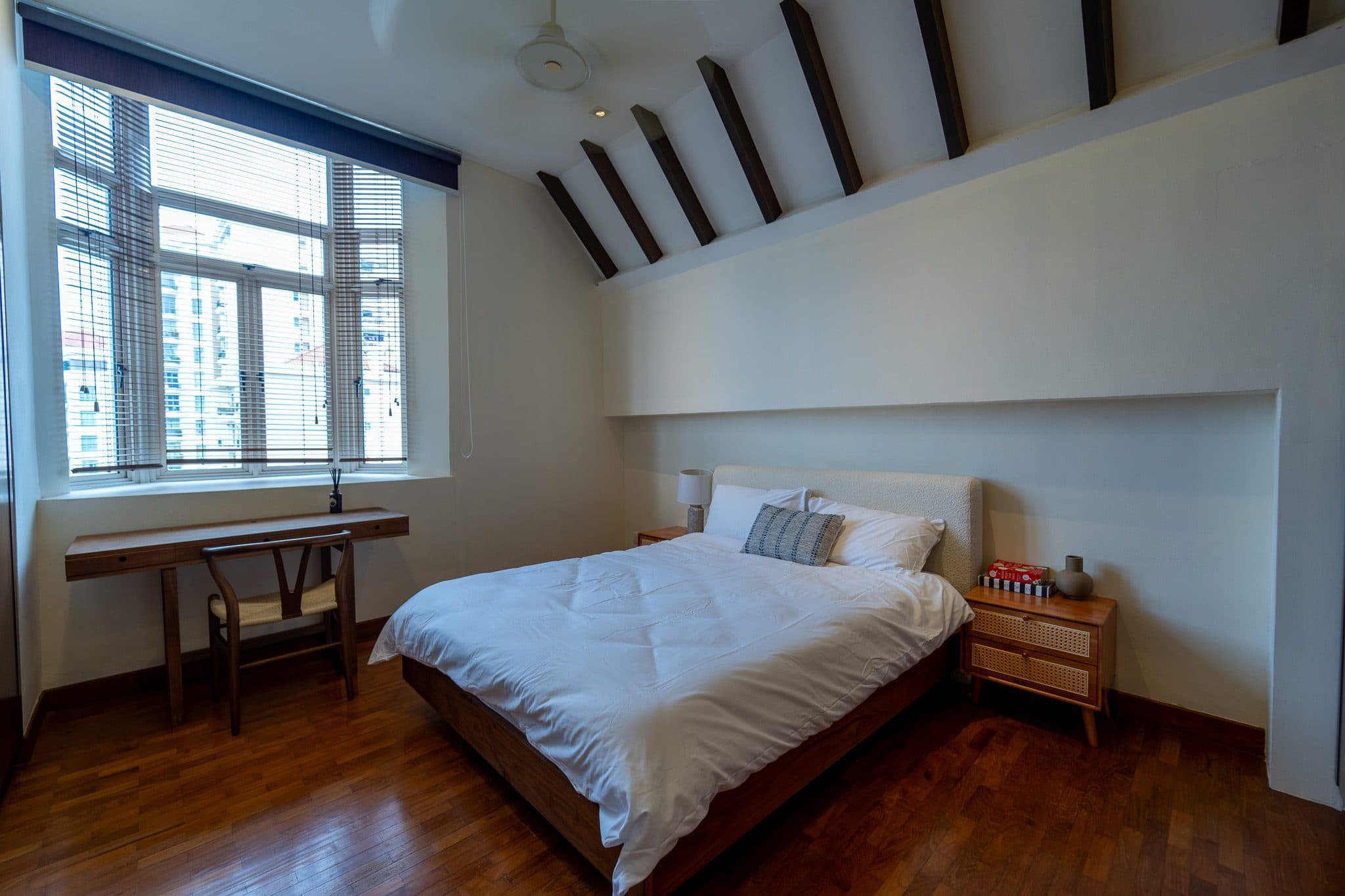 Langston Ville – Urban Modern Penthouse - EXECUTIVE SUITE