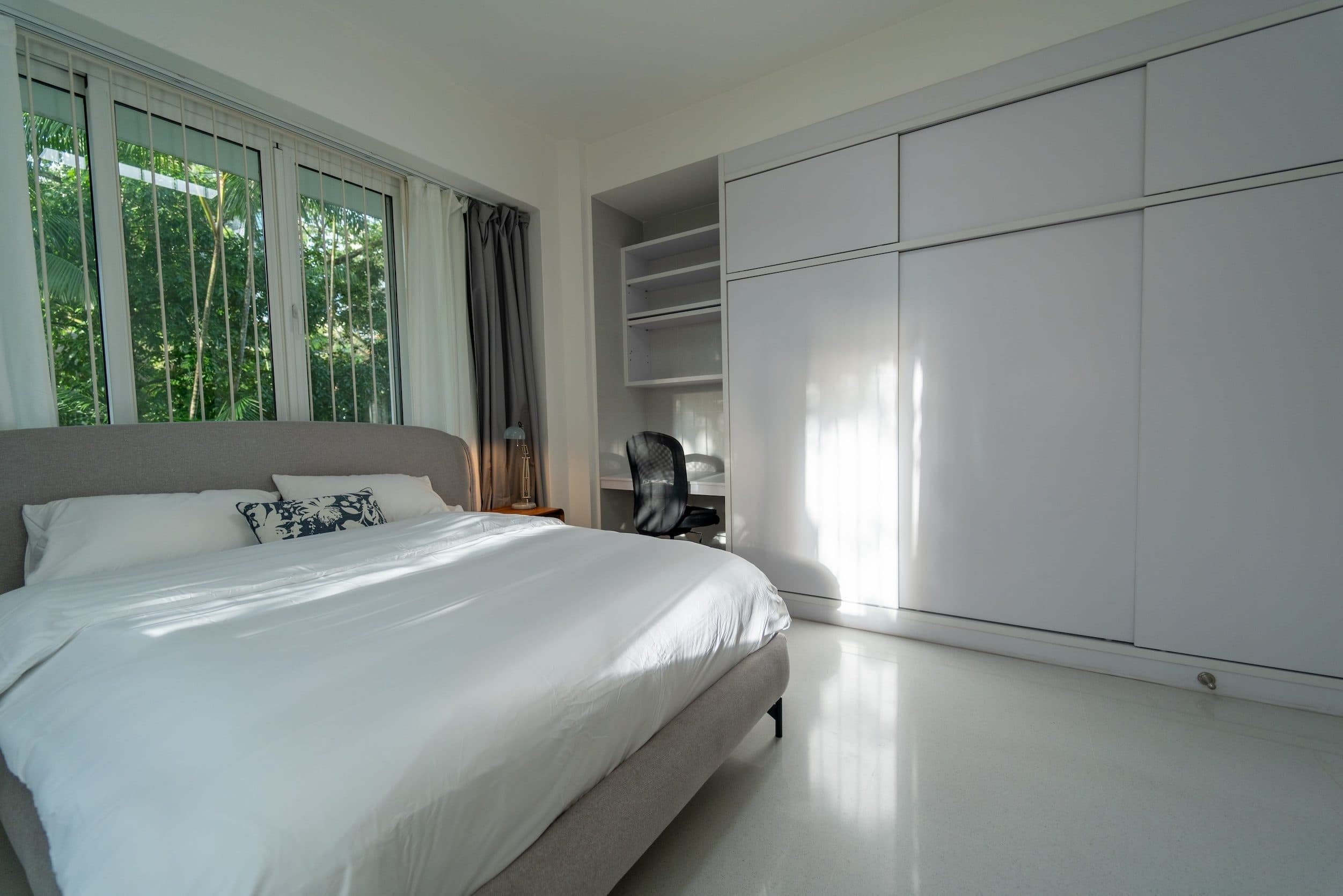 3 Holland Park – Serene Retreat - DELUXE ROOM 4