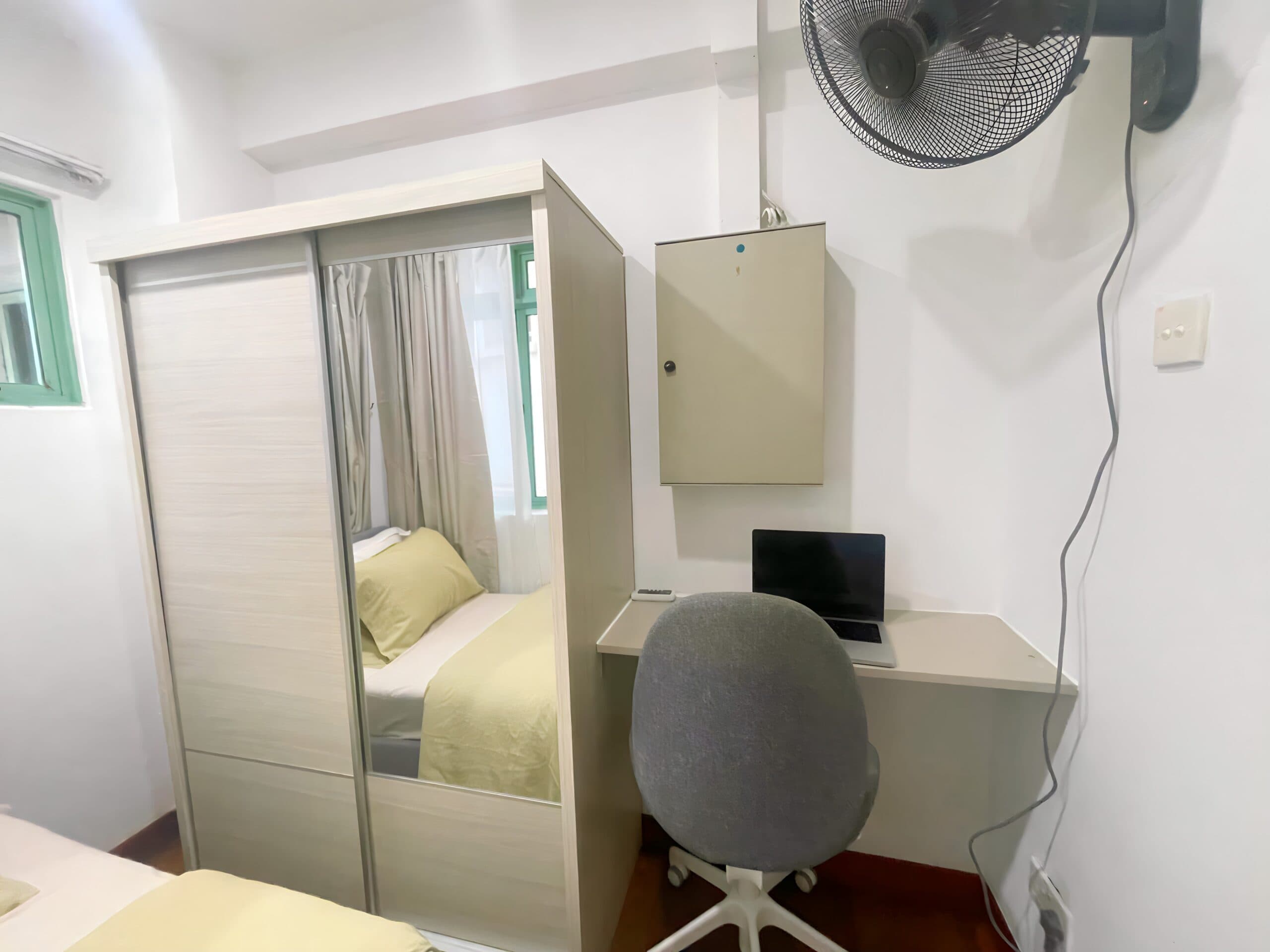 Sophia Crest – Contemporary - Pocket Room 2