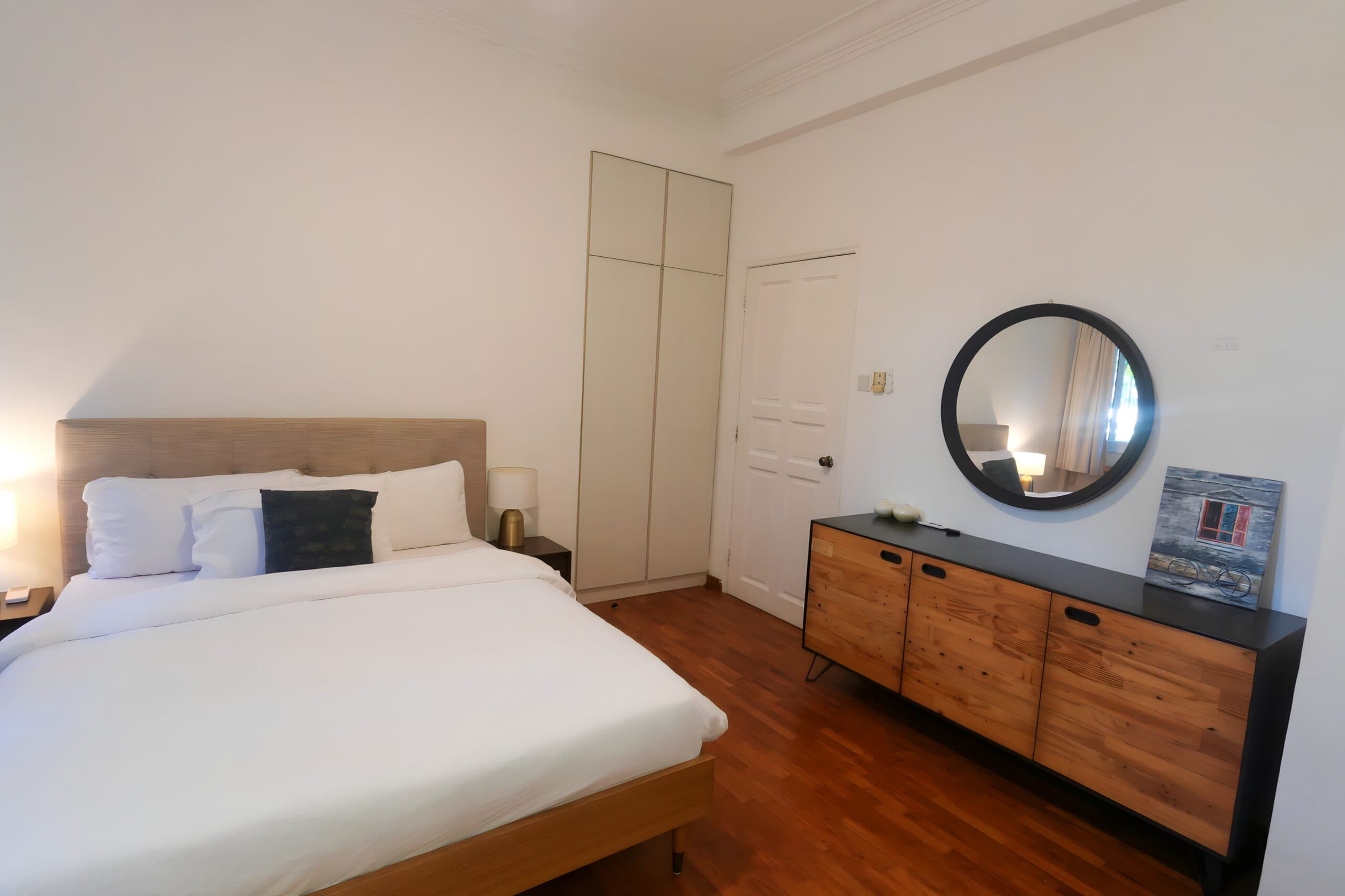 3 Holland Park – Coastal - Master Suite 2