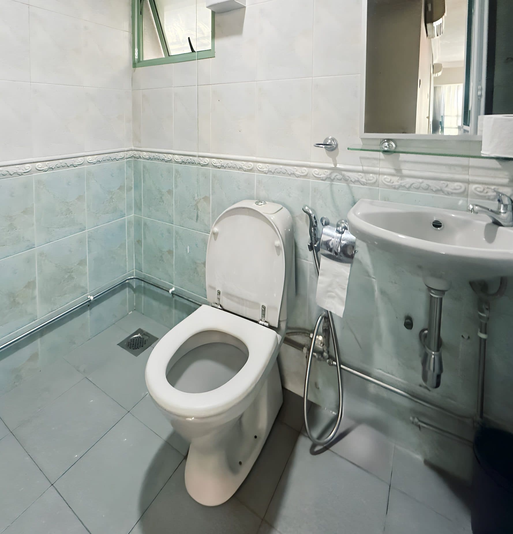 Sophia Crest – Contemporary - Pocket Room 3