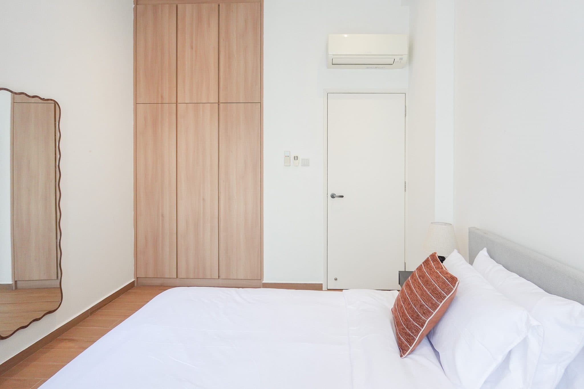 Holland Hill Park – Green Sanctuary - DELUXE ROOM B 4