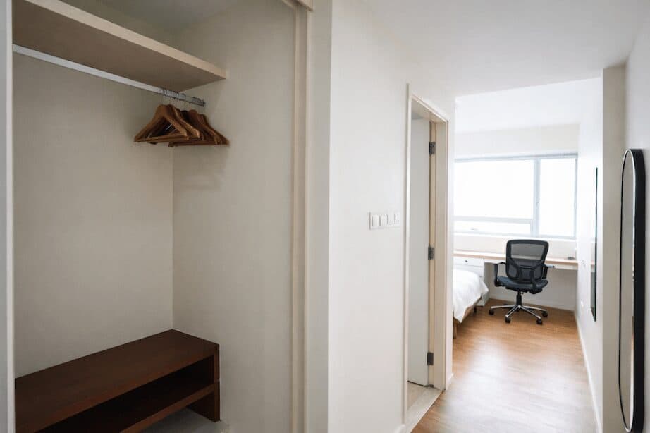 Kerrisdale – Airy Abode - EXECUTIVE SUITE 4