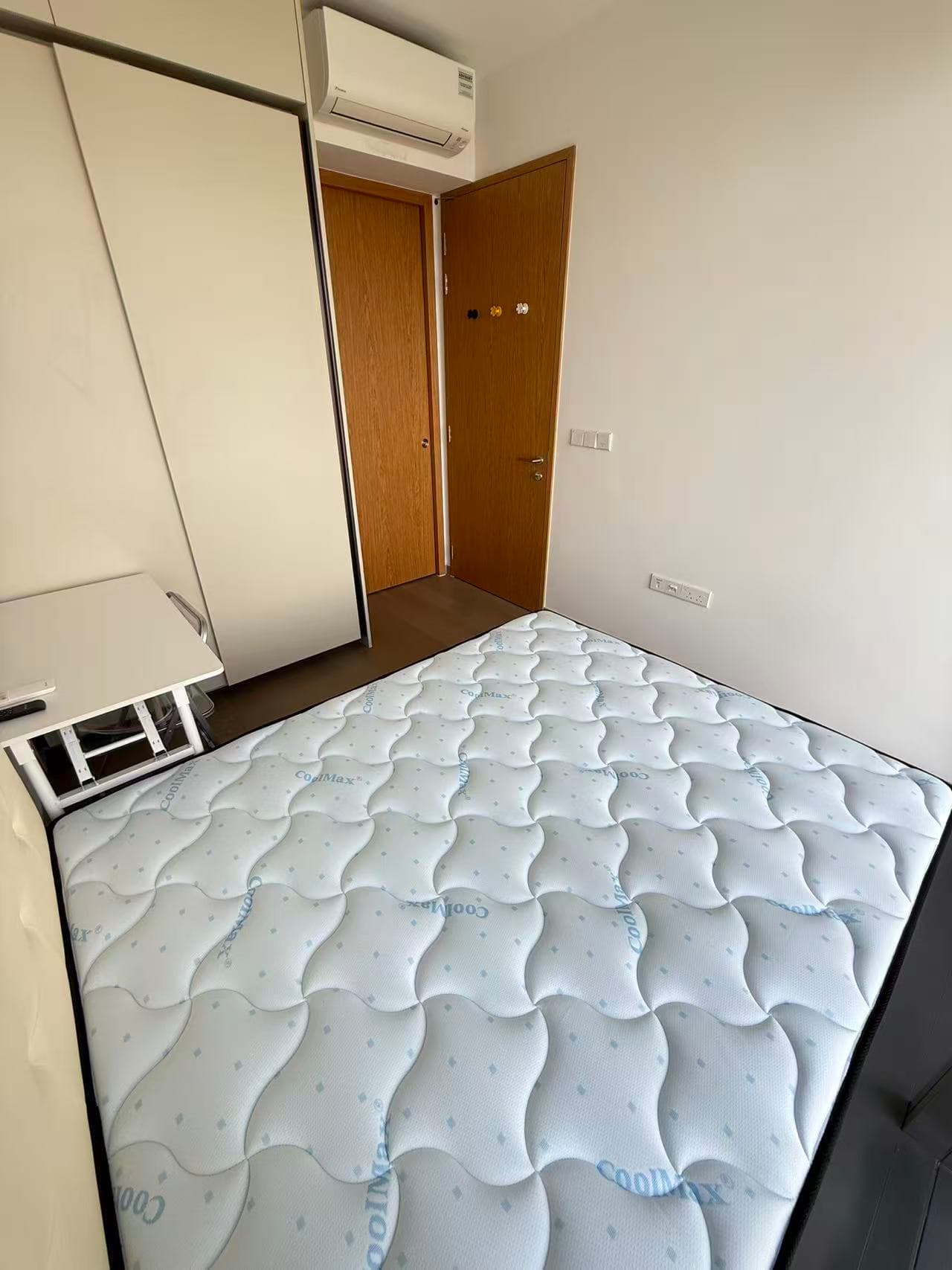 普通房 2 落地窗 · 男生 · 学生房源 2