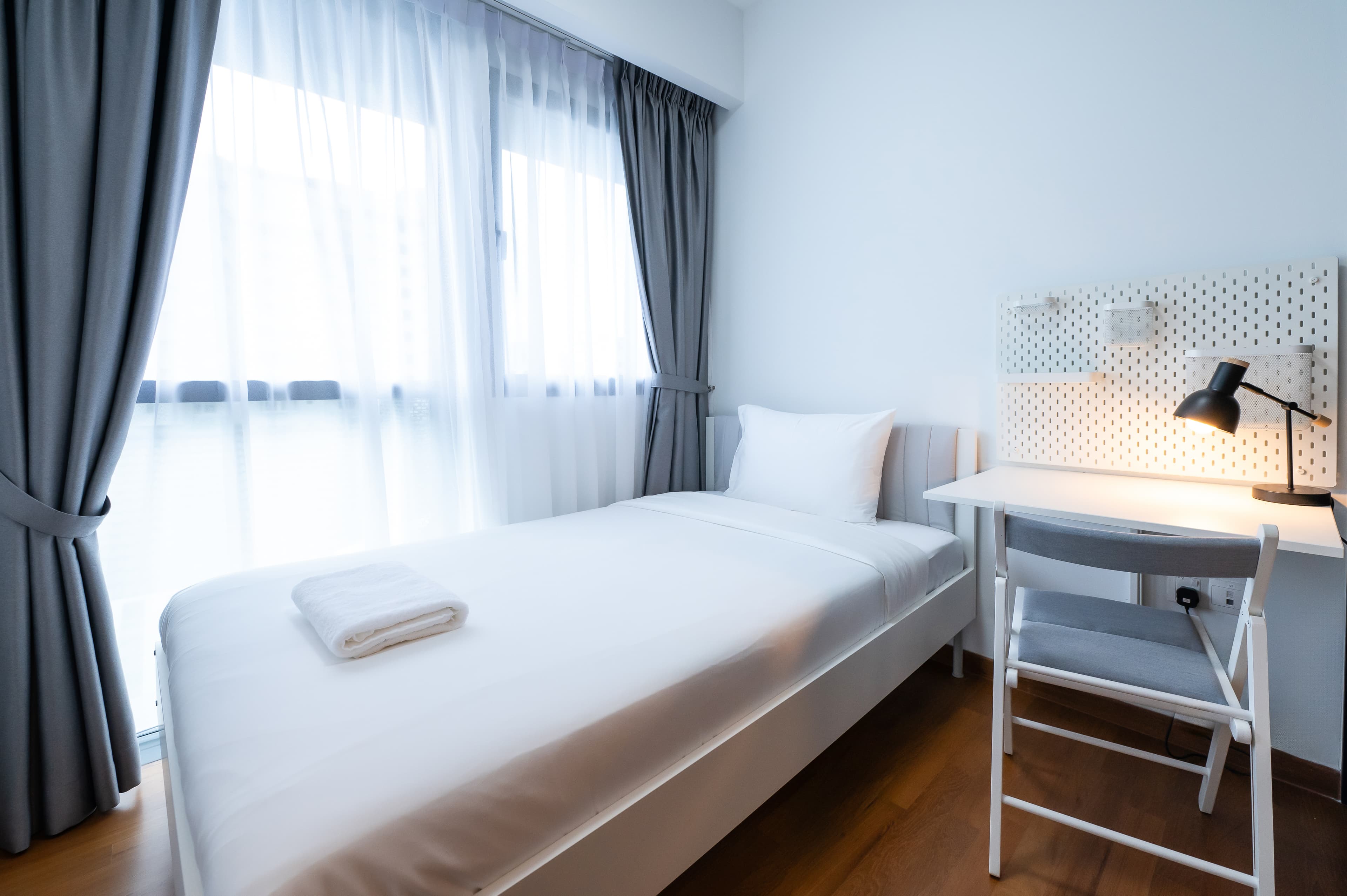 20 GUILLEMARD CRES 03-08 - 主人房 2