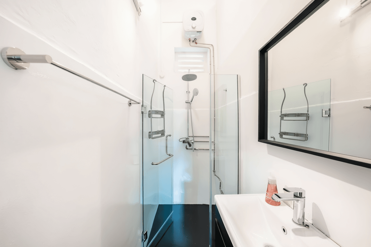 Standard Room 4