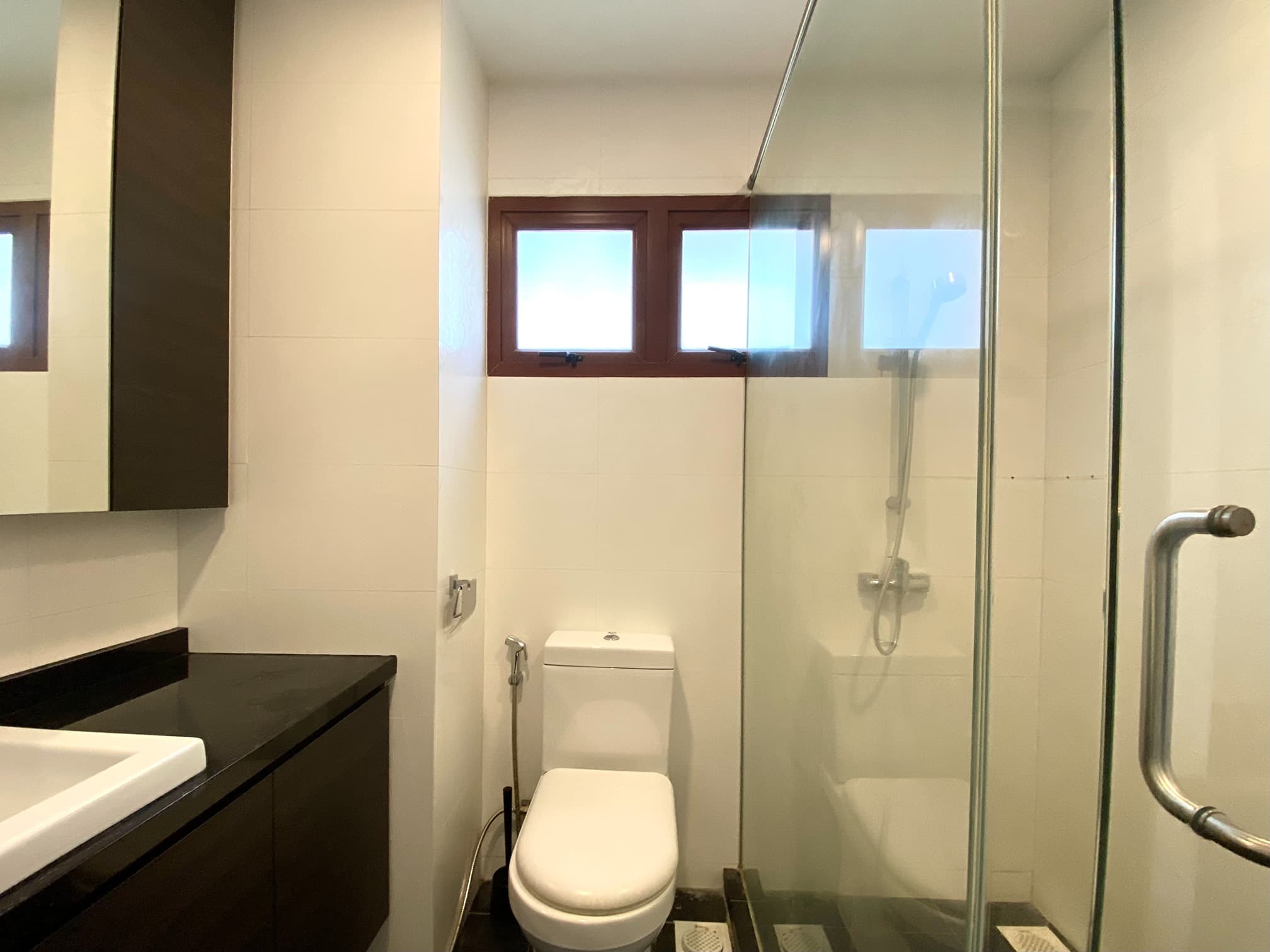 Master Ensuite 4