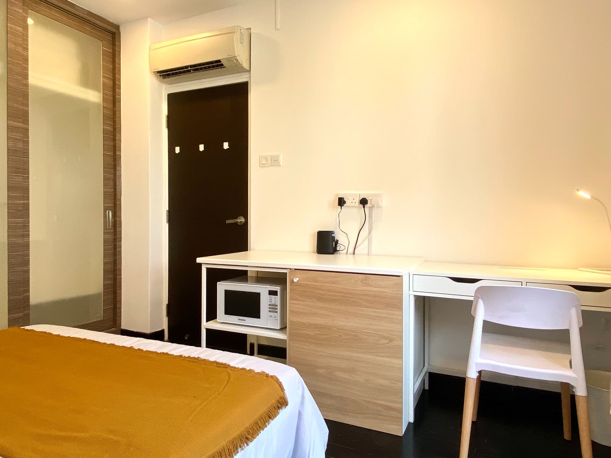 Master Ensuite 3