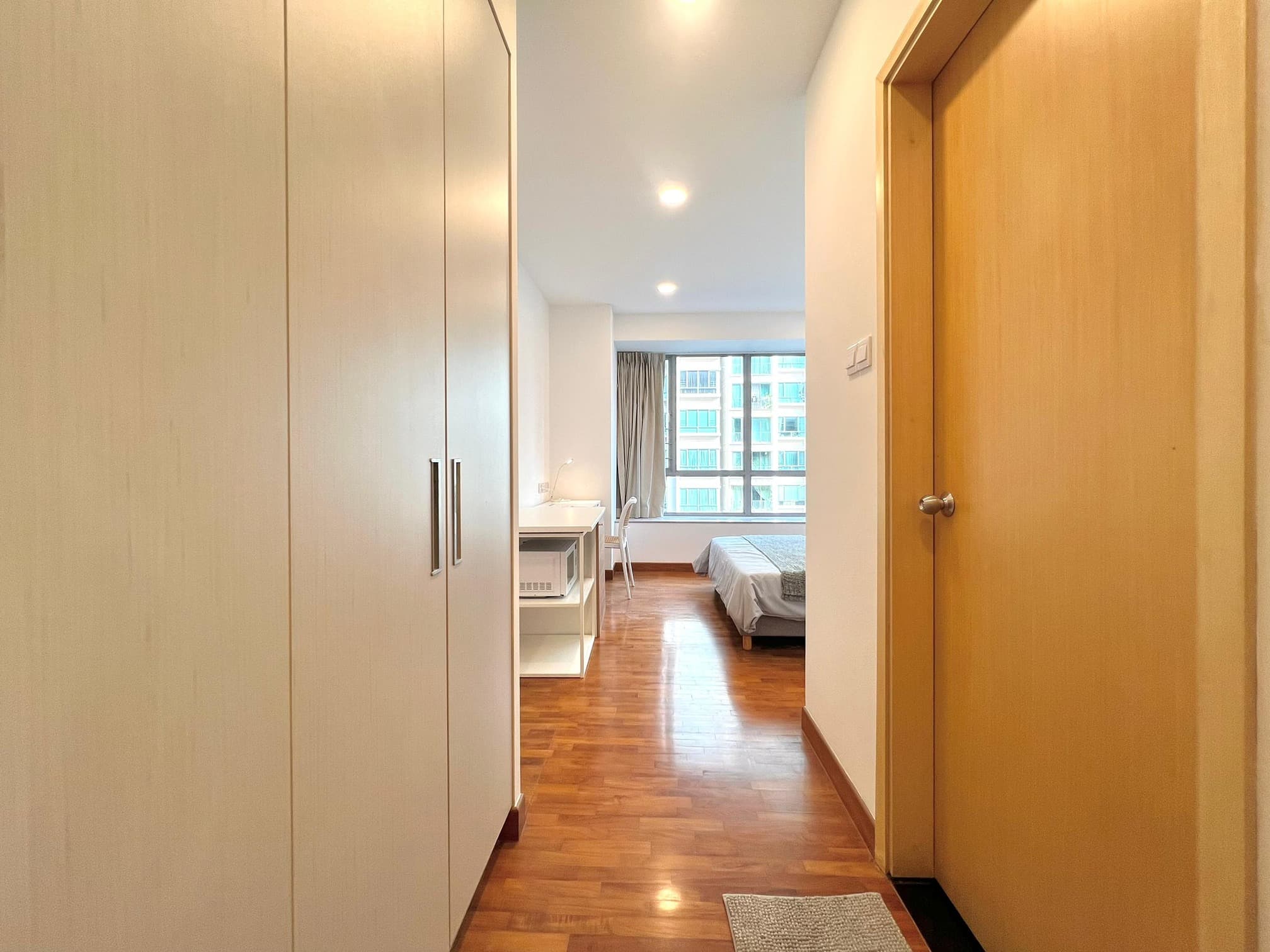 Master Ensuite 4
