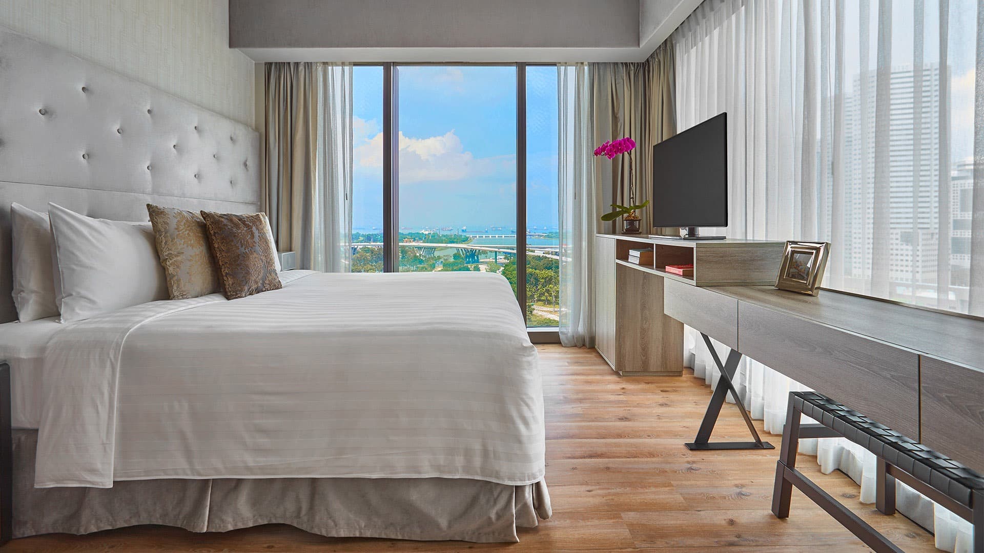 1 Bedroom Premium Suites 3