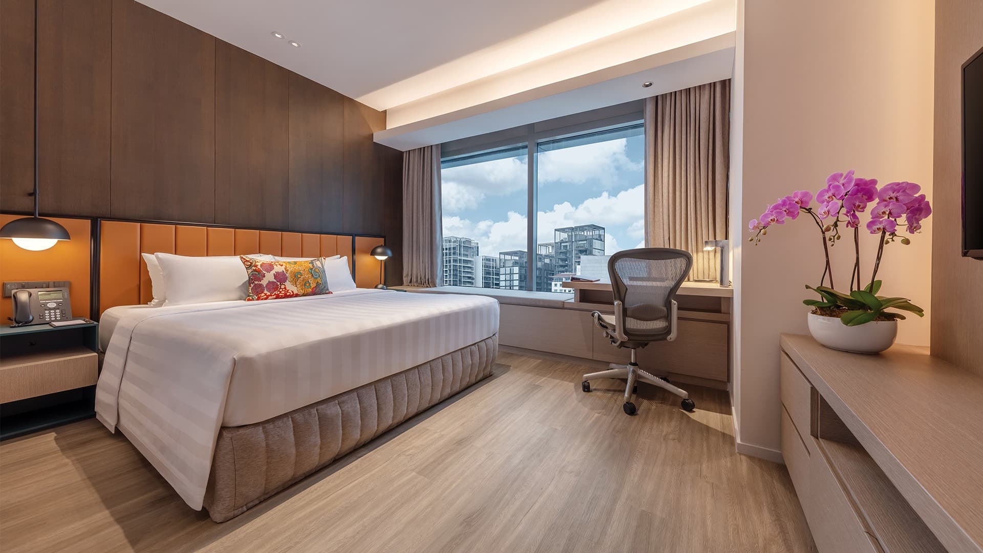 One Bedroom Deluxe Suite
