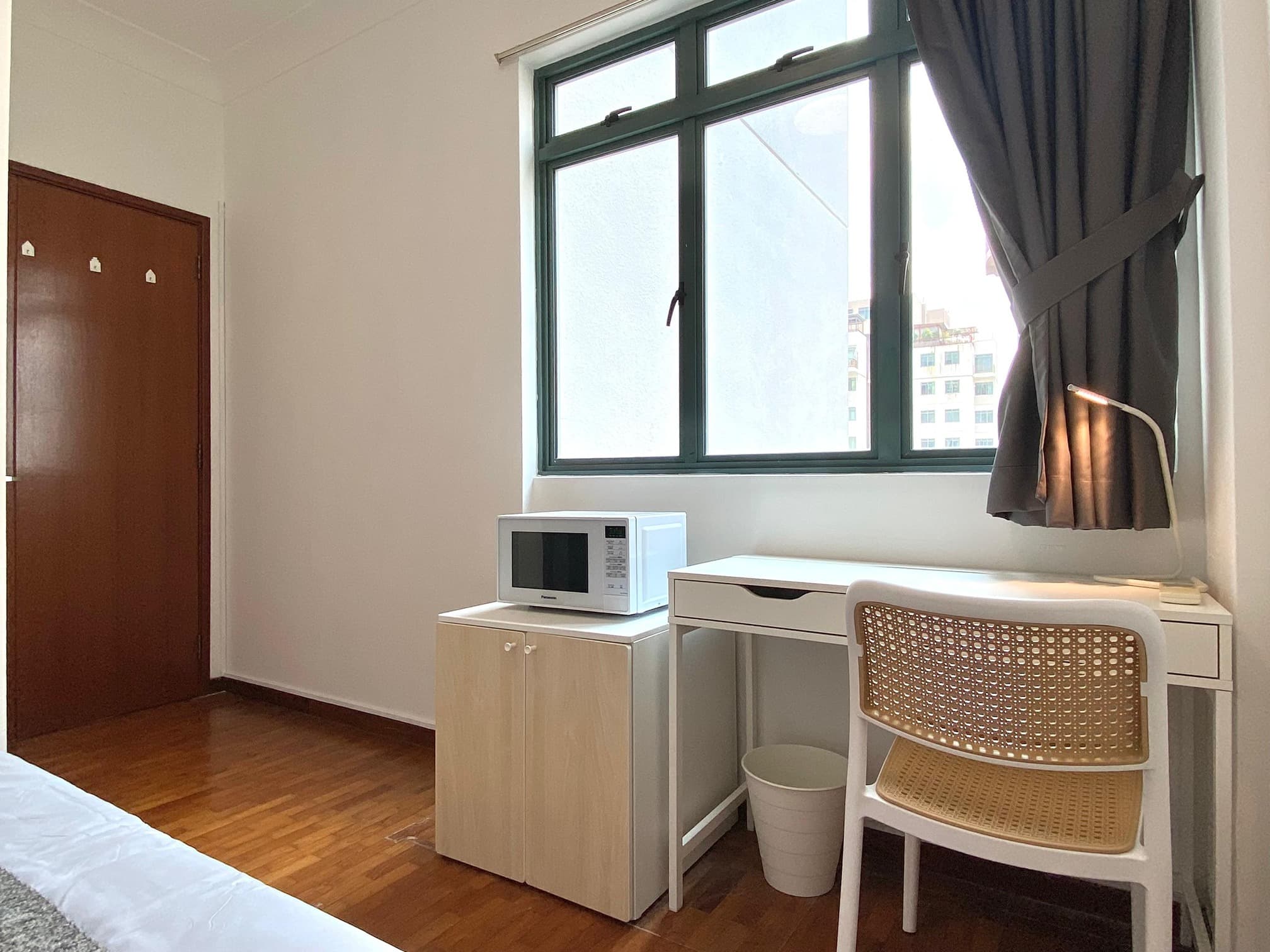 Master Ensuite 3